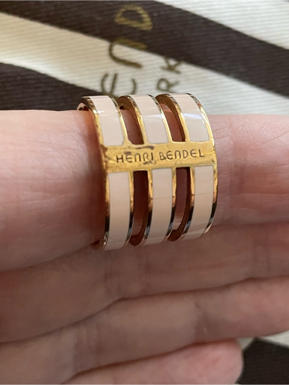 HENRI BENDEL Pink Enamel On Gold Tone Metal Ring Size 8 - Picture 8 of 8